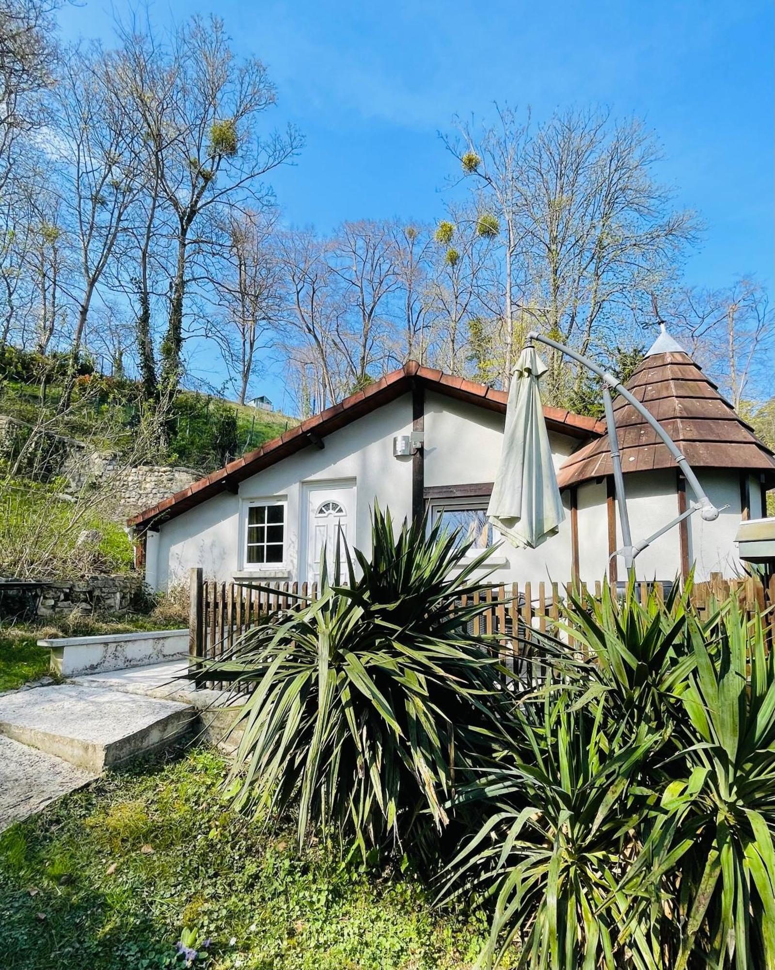 Hotel Ambition Zen Presles Presles  Exterior foto
