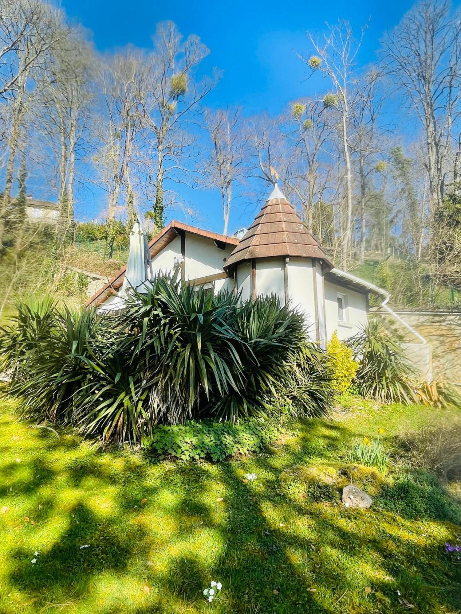 Hotel Ambition Zen Presles Presles  Exterior foto